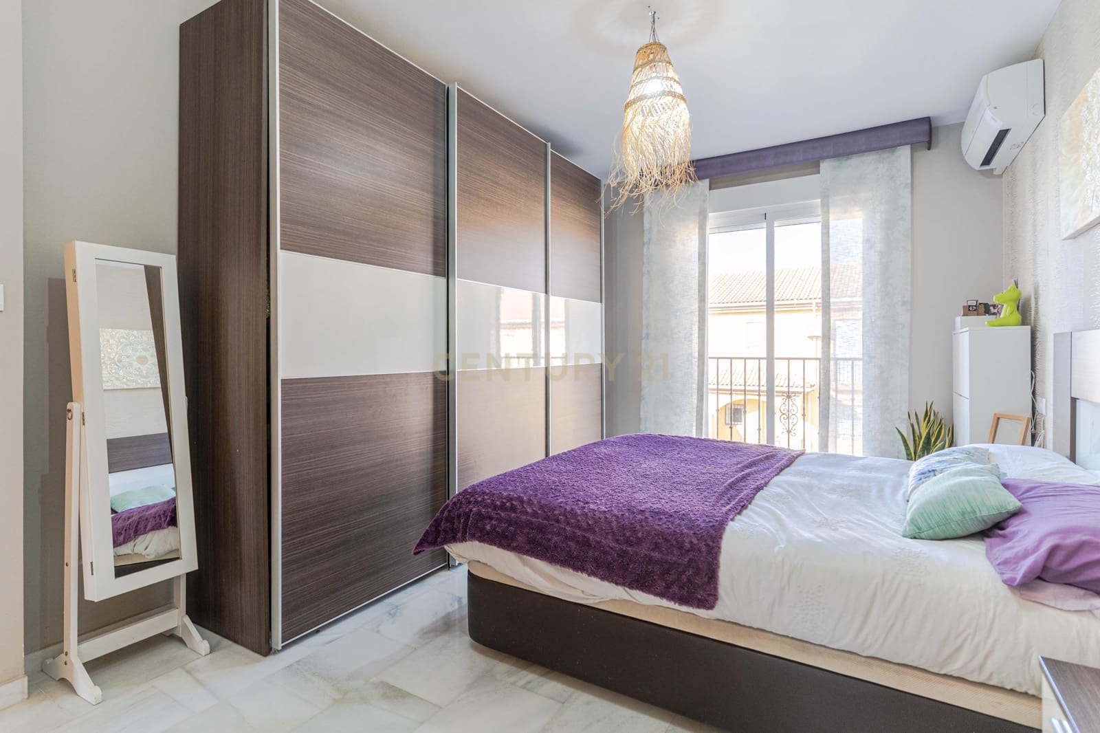 3 bedroom Townhouse for sale in Belicena with garage - € 219,000 (Ref: 9534824)