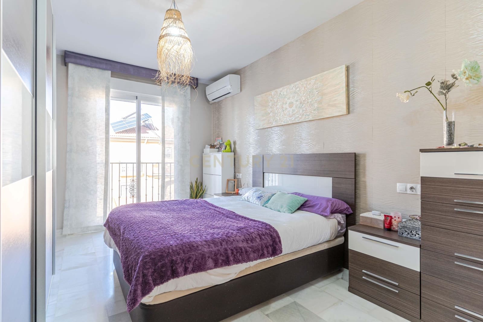 3 bedroom Townhouse for sale in Belicena with garage - € 219,000 (Ref: 9534824)