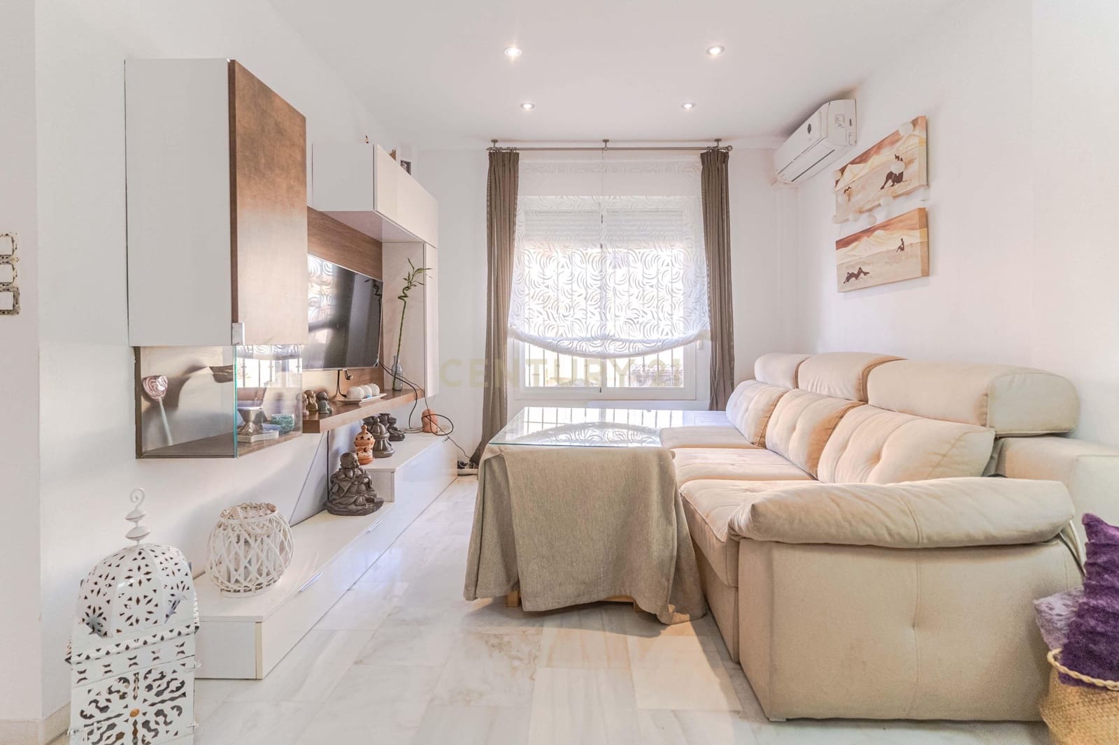 3 bedroom Townhouse for sale in Belicena with garage - € 219,000 (Ref: 9534824)