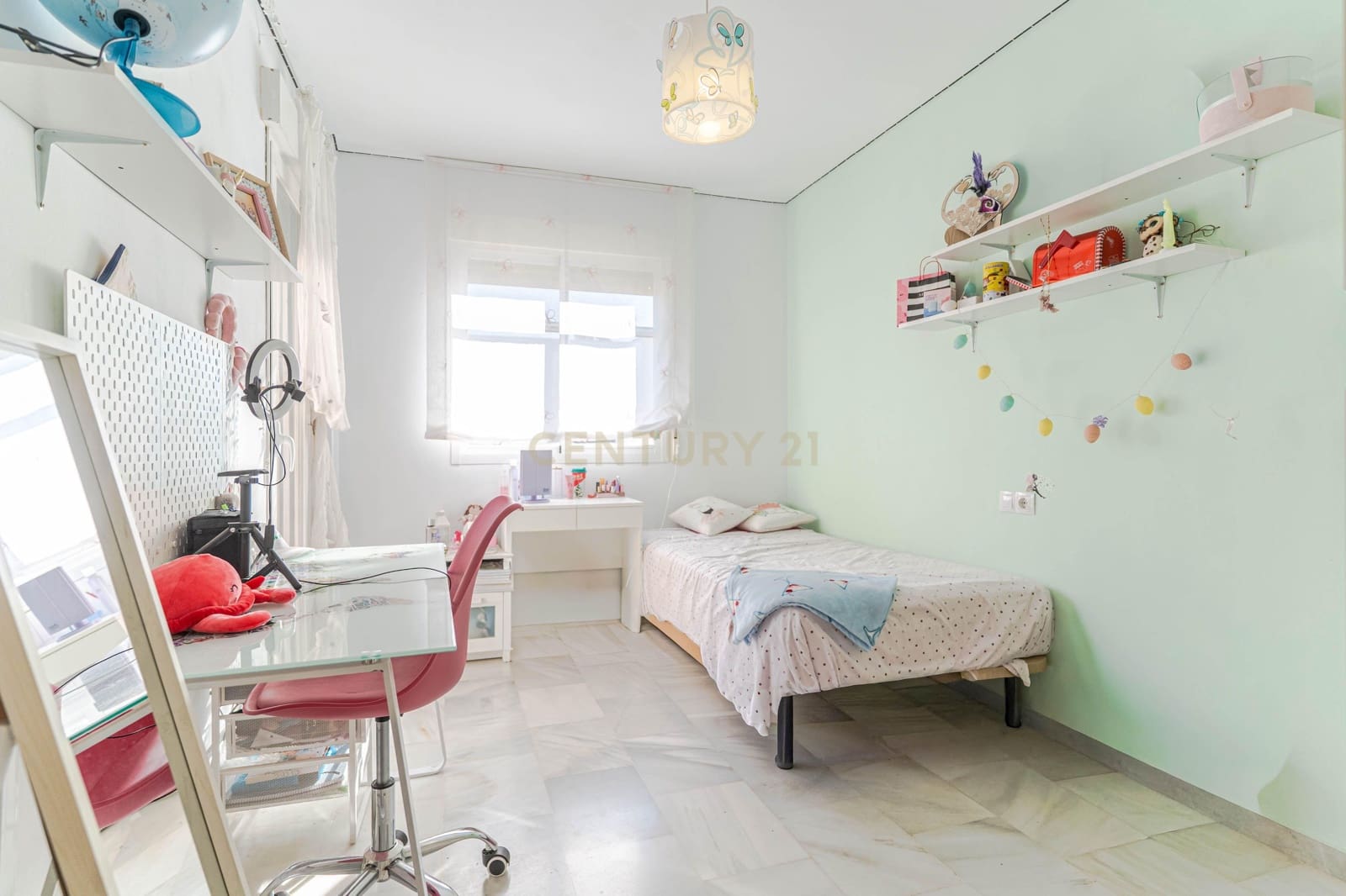 3 bedroom Townhouse for sale in Belicena with garage - € 219,000 (Ref: 9534824)