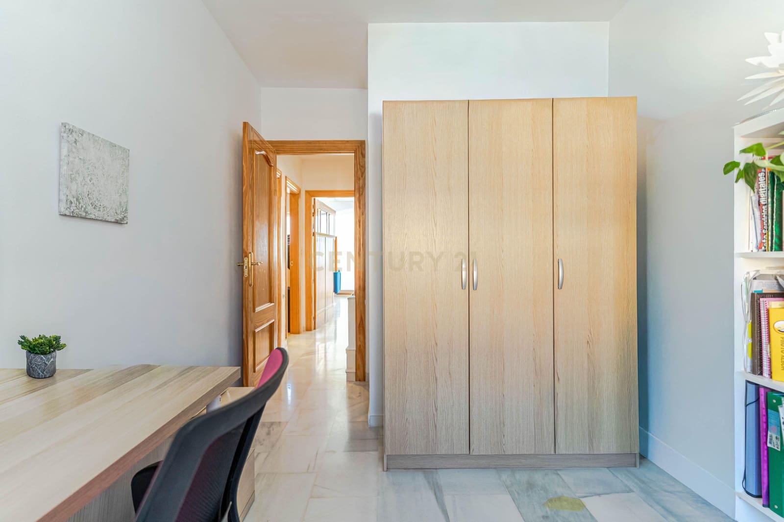 3 bedroom Townhouse for sale in Belicena with garage - € 219,000 (Ref: 9534824)