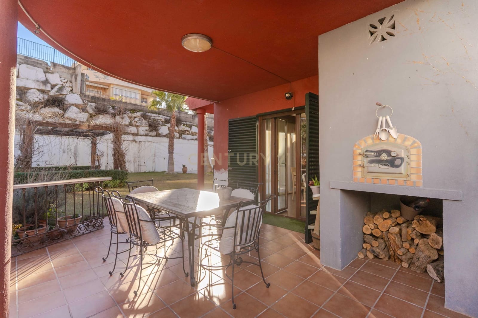 4 soveværelse Villa til salg i La Zubia med swimmingpool garage - € 435.000 (Ref: 9538914)