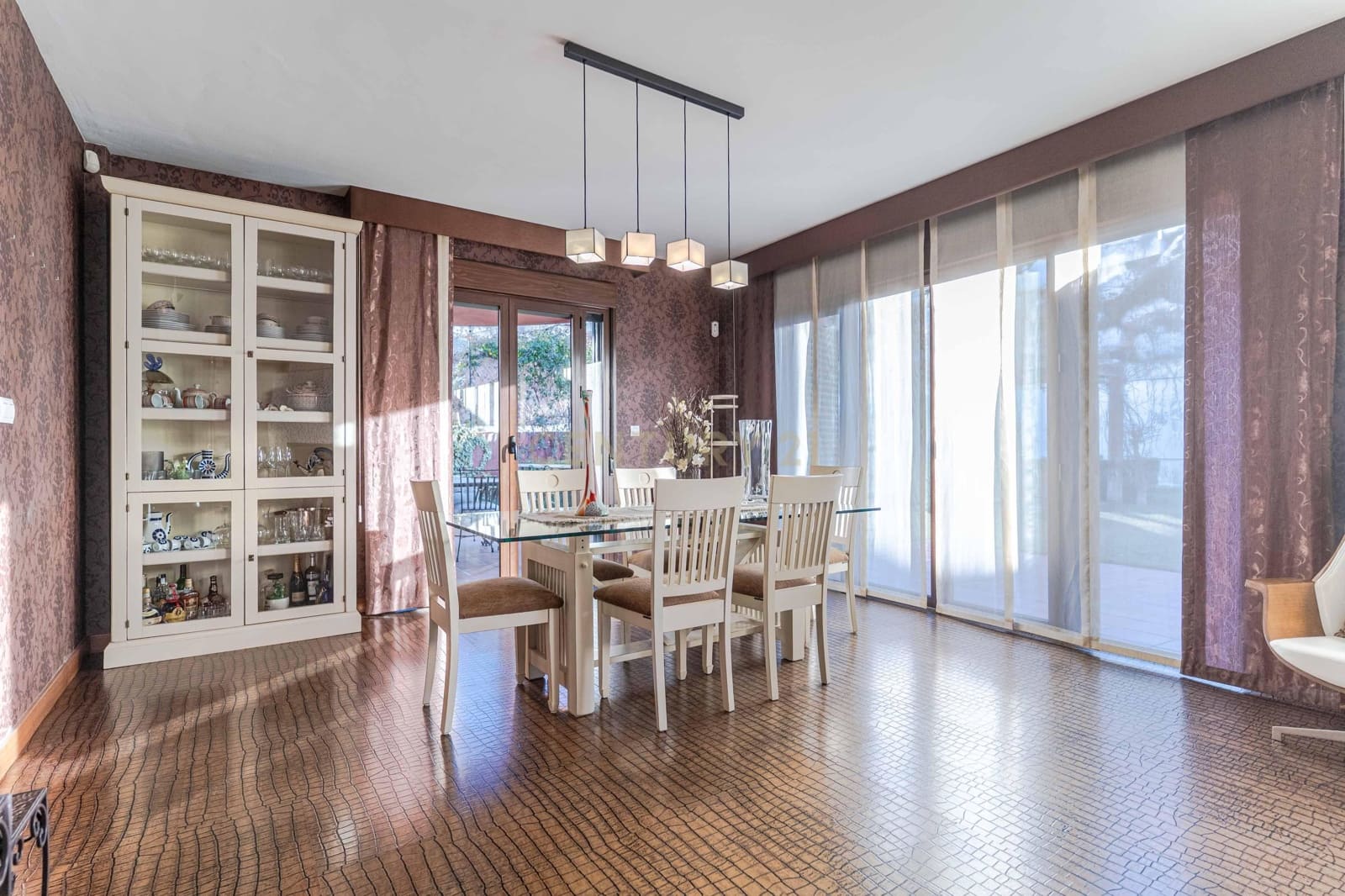 4 soveværelse Villa til salg i La Zubia med swimmingpool garage - € 435.000 (Ref: 9538914)