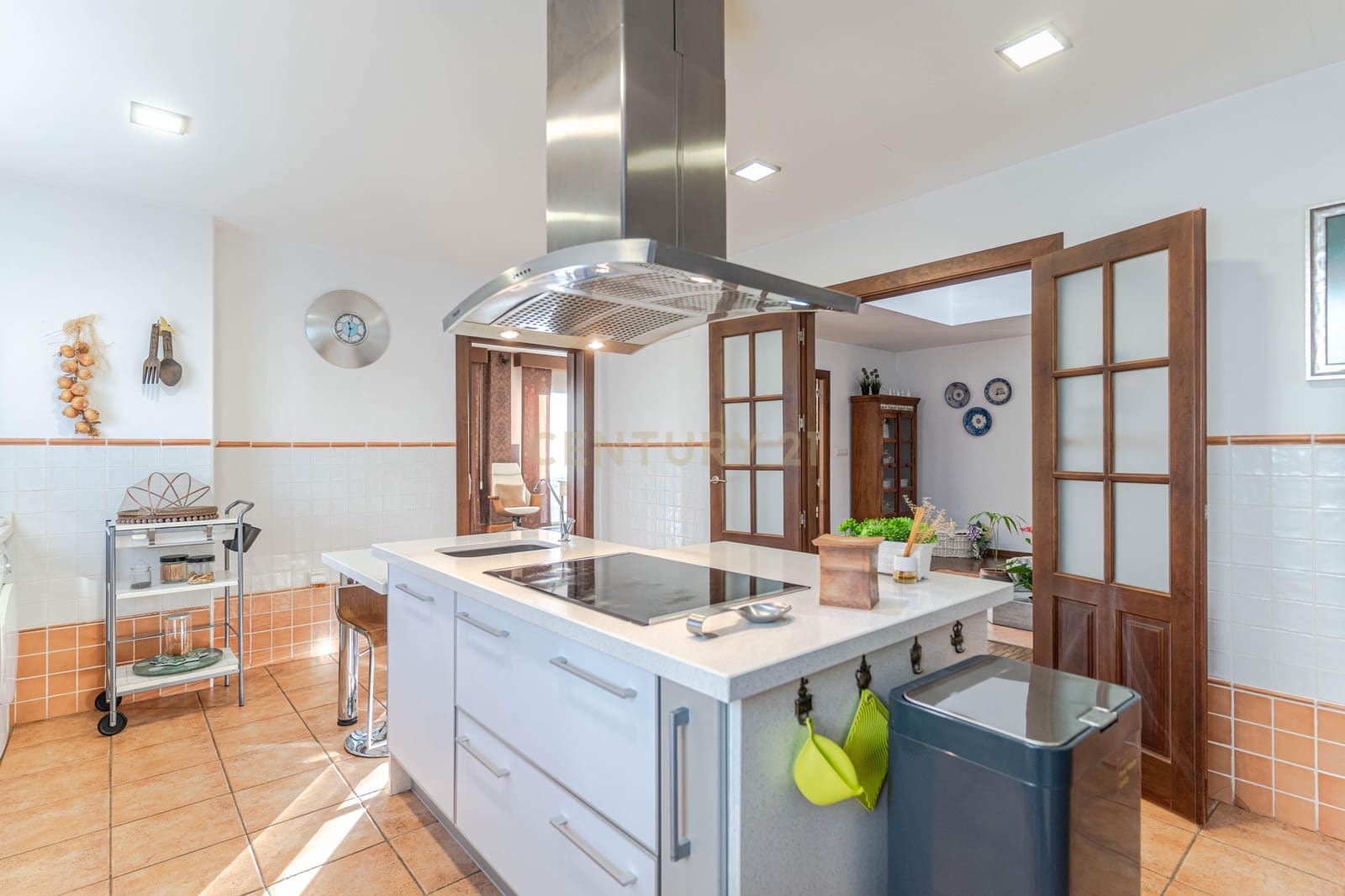 4 soveværelse Villa til salg i La Zubia med swimmingpool garage - € 435.000 (Ref: 9538914)