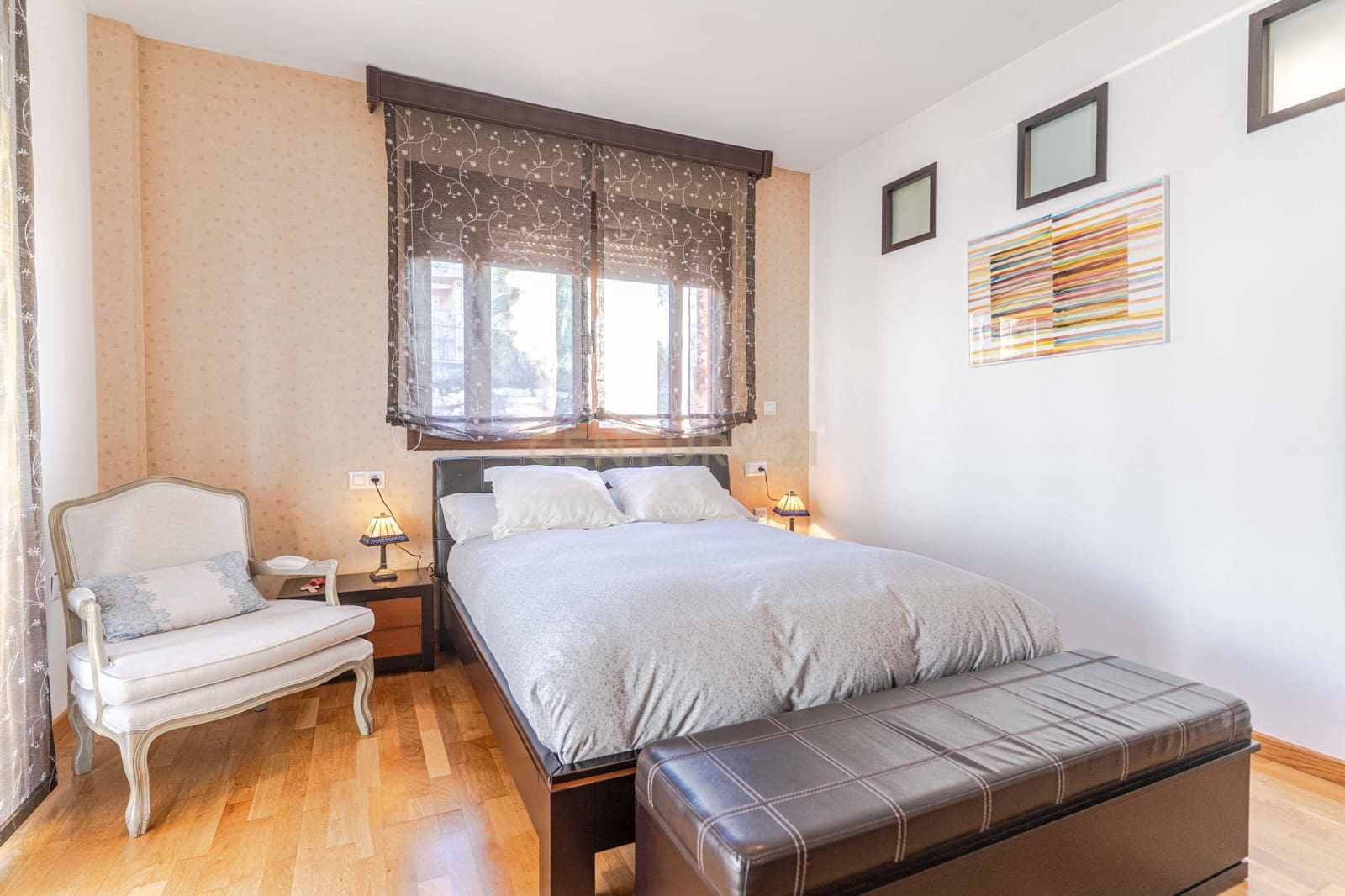 4 soveværelse Villa til salg i La Zubia med swimmingpool garage - € 435.000 (Ref: 9538914)