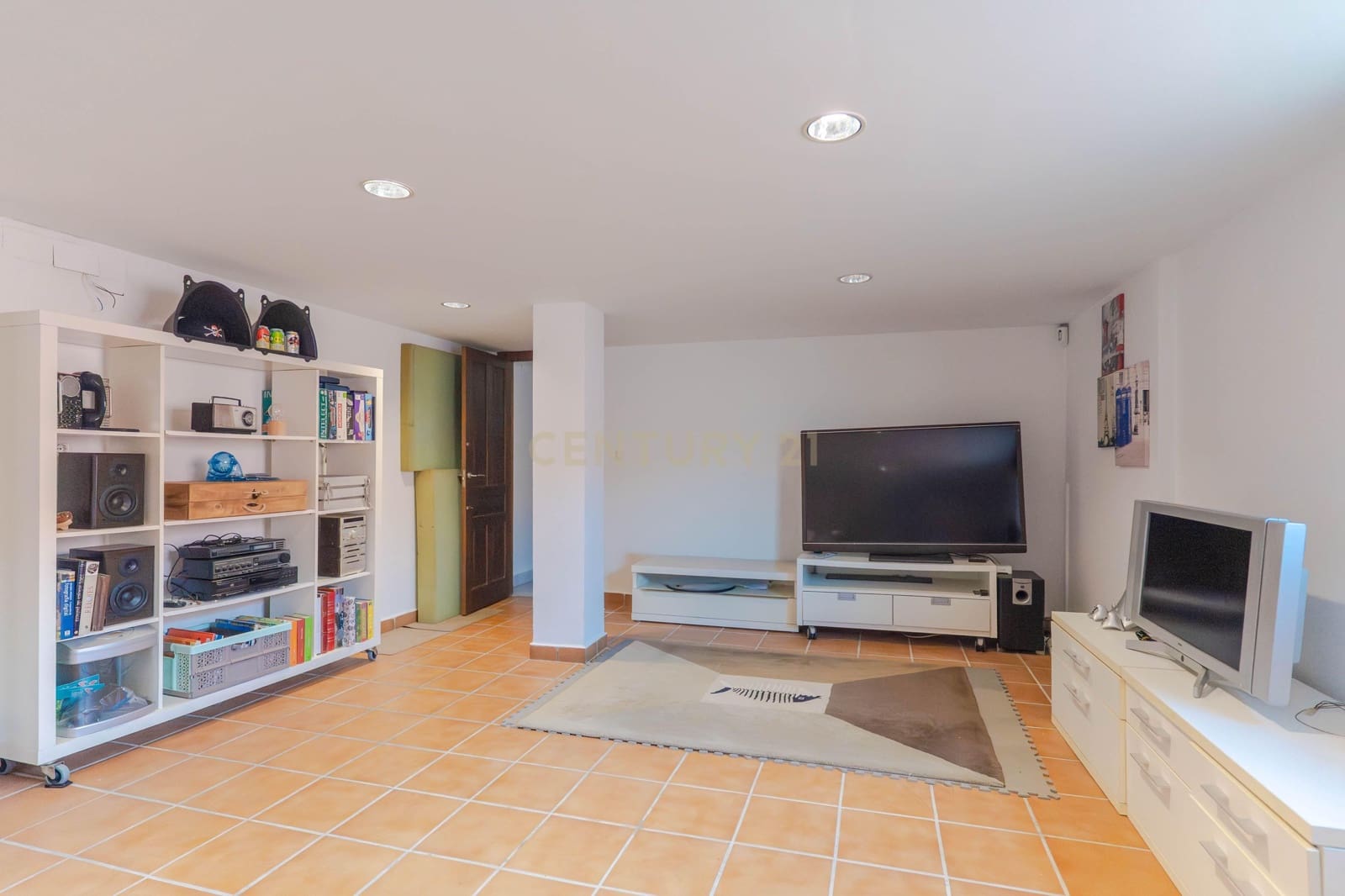 4 soveværelse Villa til salg i La Zubia med swimmingpool garage - € 435.000 (Ref: 9538914)