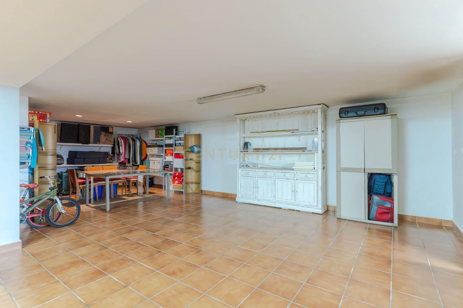 4 soveværelse Villa til salg i La Zubia med swimmingpool garage - € 435.000 (Ref: 9538914)