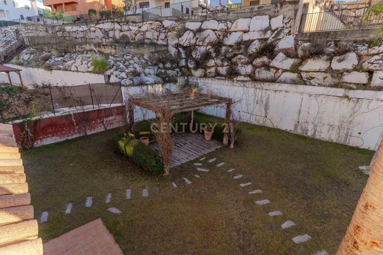 4 soveværelse Villa til salg i La Zubia med swimmingpool garage - € 435.000 (Ref: 9538914)