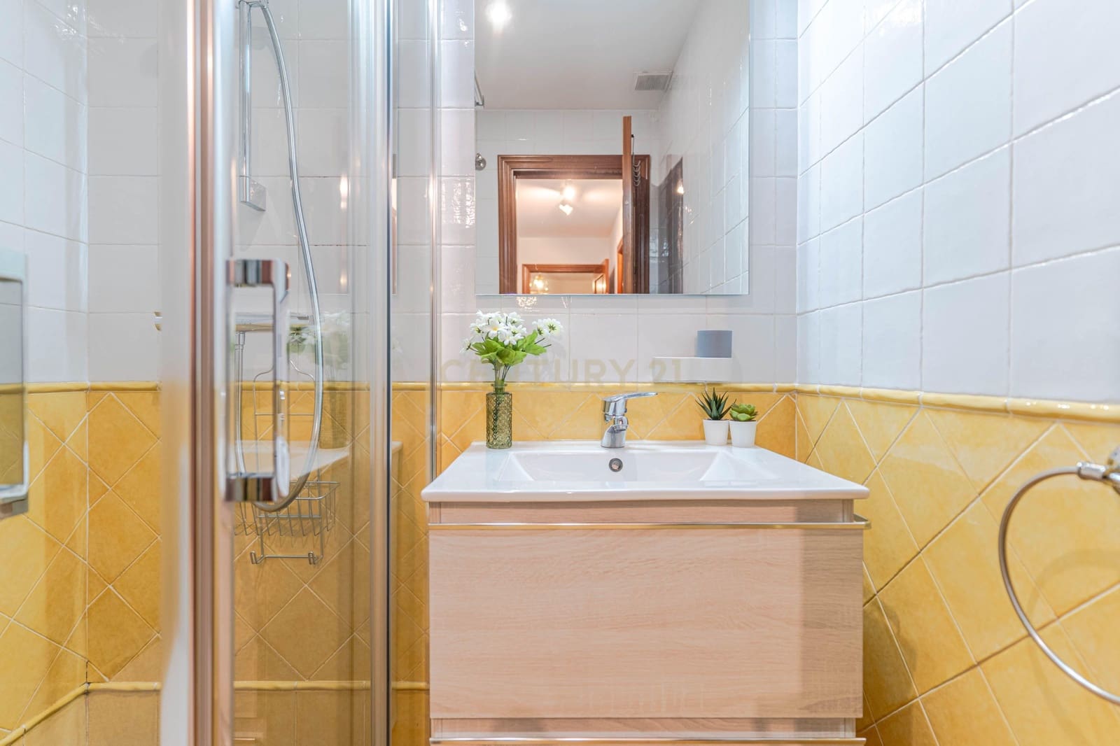 3 camera da letto Appartamento in vendita in Granada citta con piscina garage - 320.000 € (Rif: 9541727)