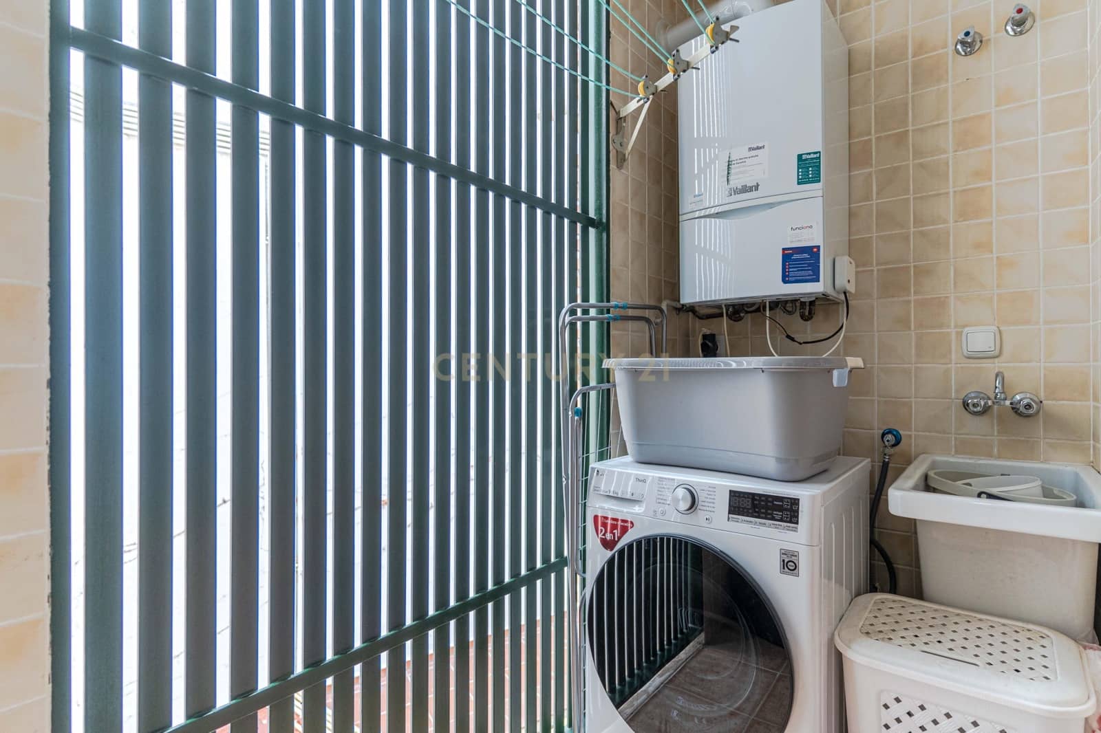 3 camera da letto Appartamento in vendita in Granada citta con piscina garage - 320.000 € (Rif: 9541727)