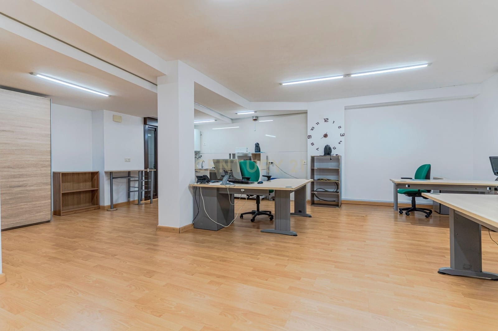 Kontor til salg i Monachil - € 49.000 (Ref: 9546988)