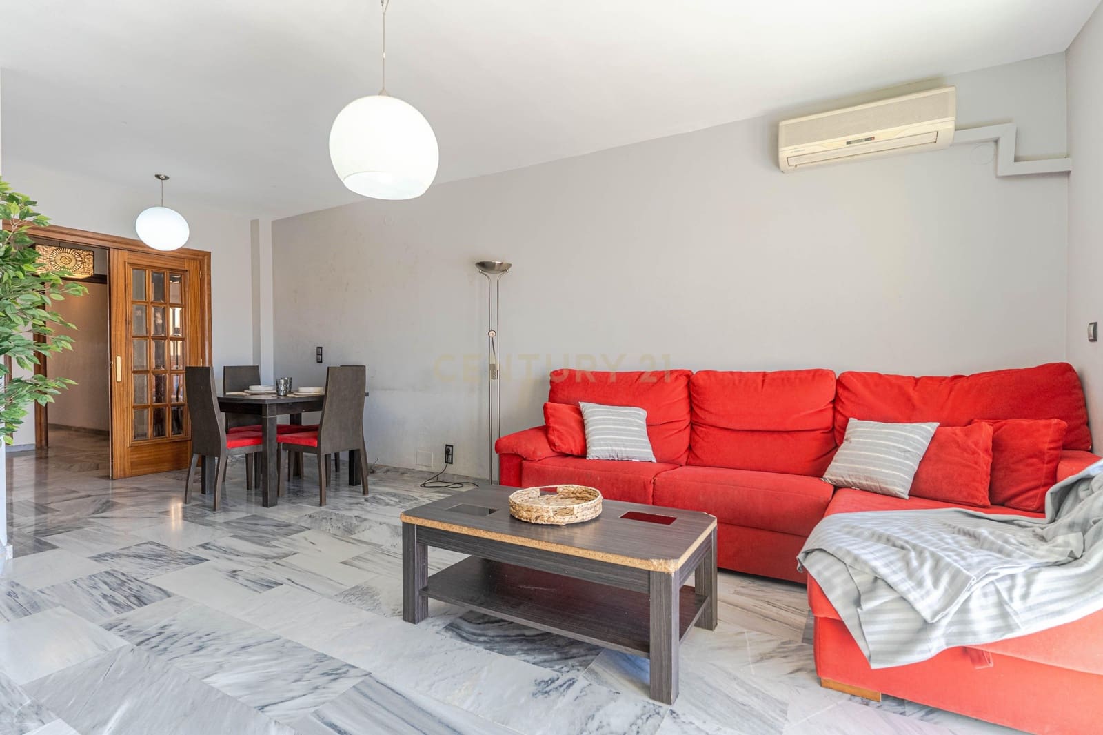 4 makuuhuone Asunto myytävänä paikassa Guadix - 135 000 € (Ref: 9547255)