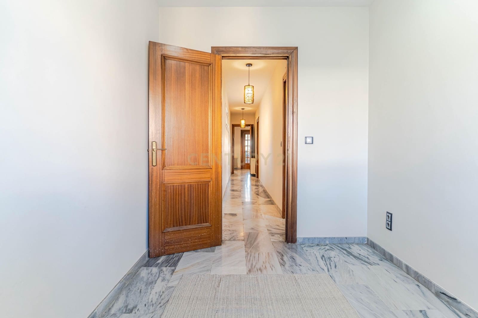 4 makuuhuone Asunto myytävänä paikassa Guadix - 135 000 € (Ref: 9547255)