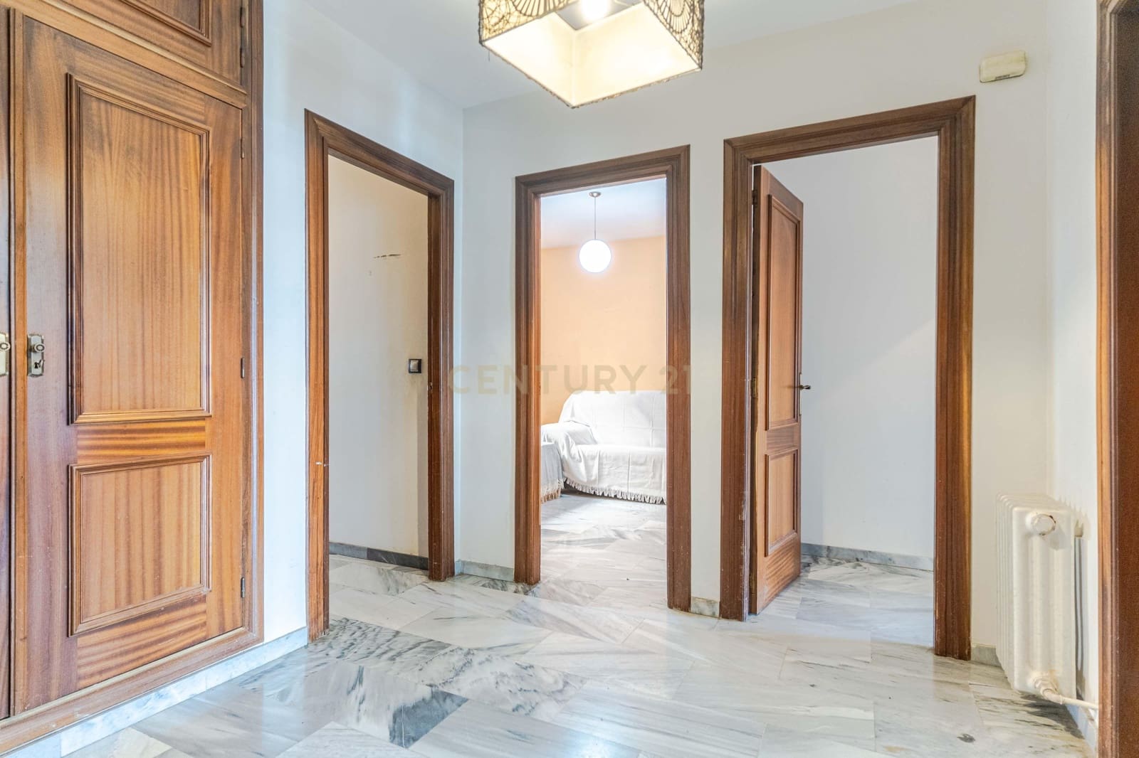 4 makuuhuone Asunto myytävänä paikassa Guadix - 135 000 € (Ref: 9547255)