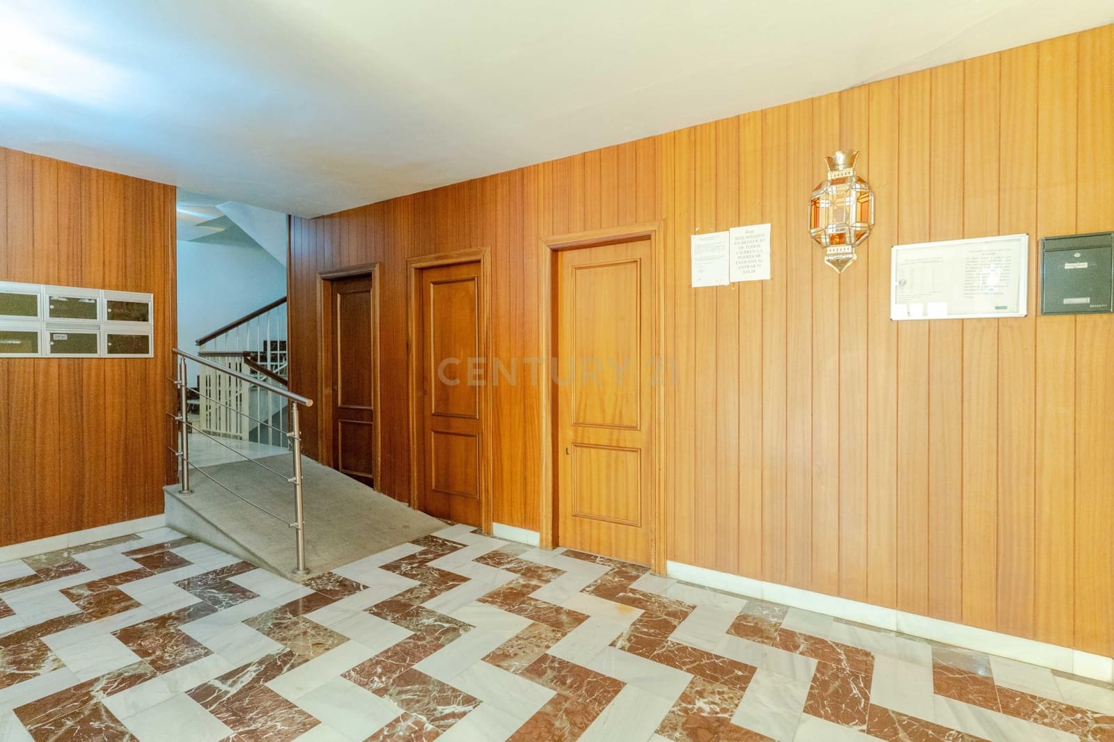 4 makuuhuone Asunto myytävänä paikassa Guadix - 135 000 € (Ref: 9547255)