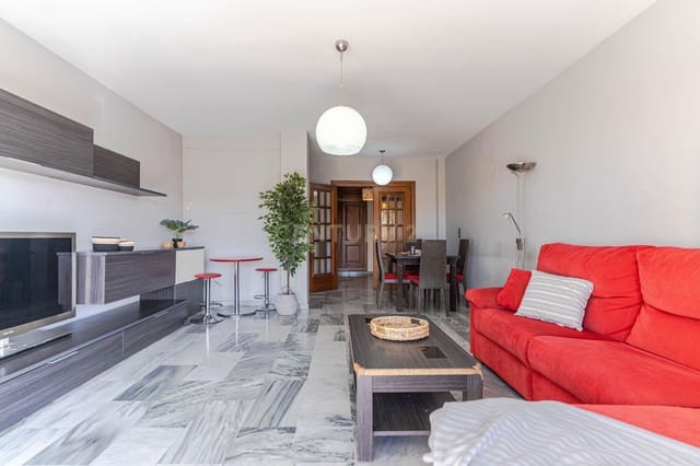 4 makuuhuone Asunto myytävänä paikassa Guadix - 135 000 € (Ref: 9547255)