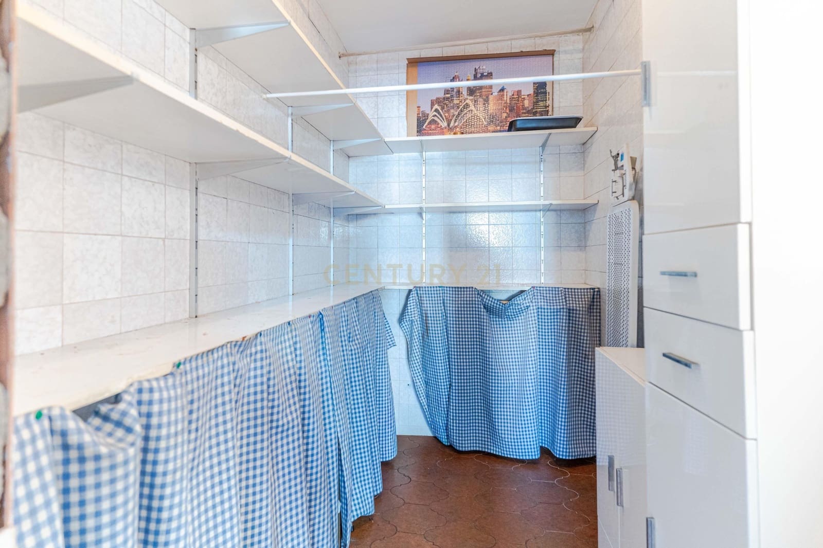 4 makuuhuone Asunto myytävänä paikassa Guadix - 135 000 € (Ref: 9547255)