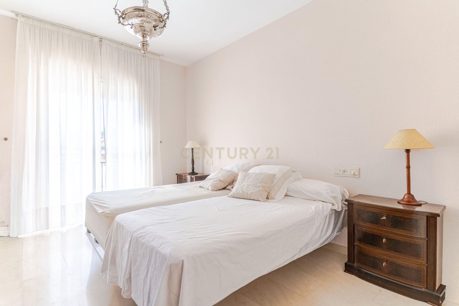 4 sypialnia Dom na sprzedaż w Motril z garażem - 435 000 € (Ref: 9552627)