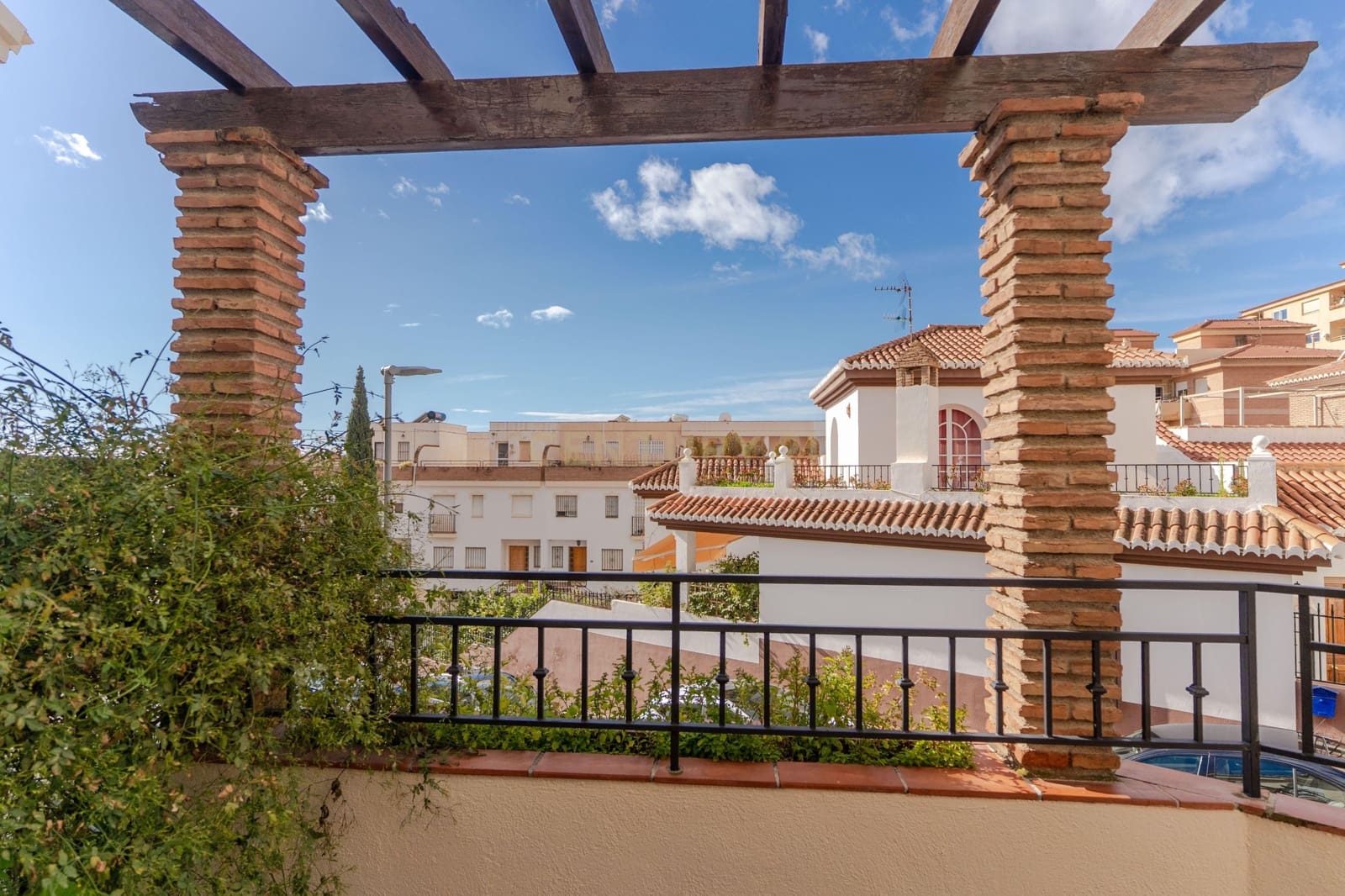 4 sypialnia Dom na sprzedaż w Motril z garażem - 435 000 € (Ref: 9552627)