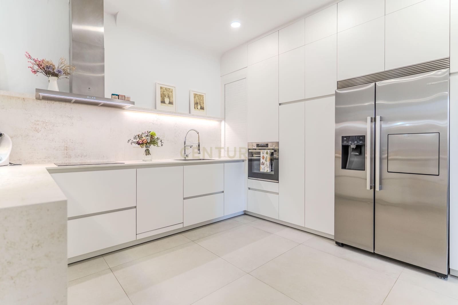 3 soveværelse Lejlighed til salg i Granada by - € 790.000 (Ref: 9558972)