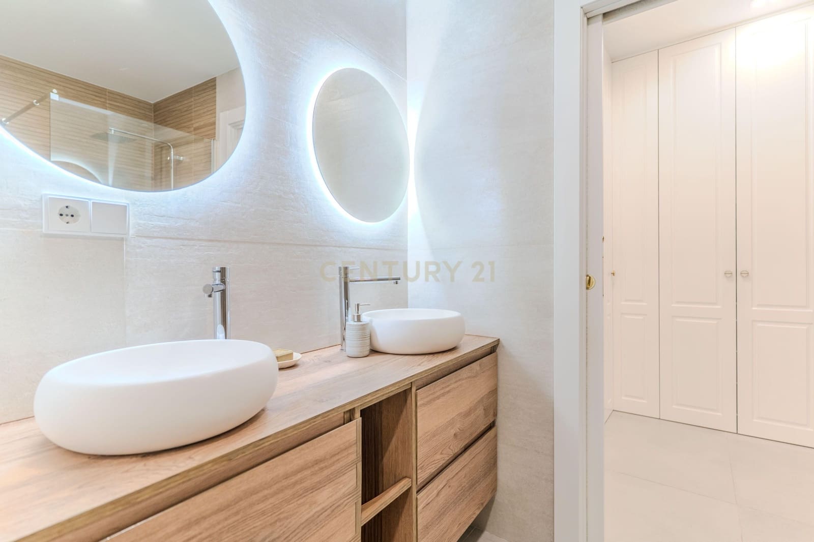 3 soveværelse Lejlighed til salg i Granada by - € 790.000 (Ref: 9558972)