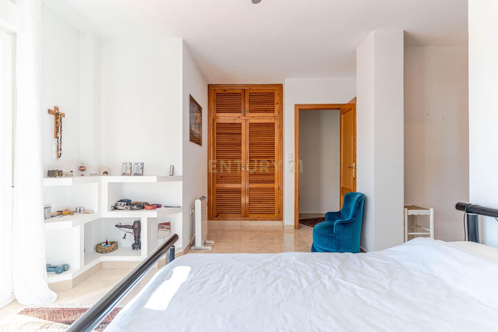 4 bedroom Semi-detached Villa for sale in Padul - € 369,000 (Ref: 9622753)