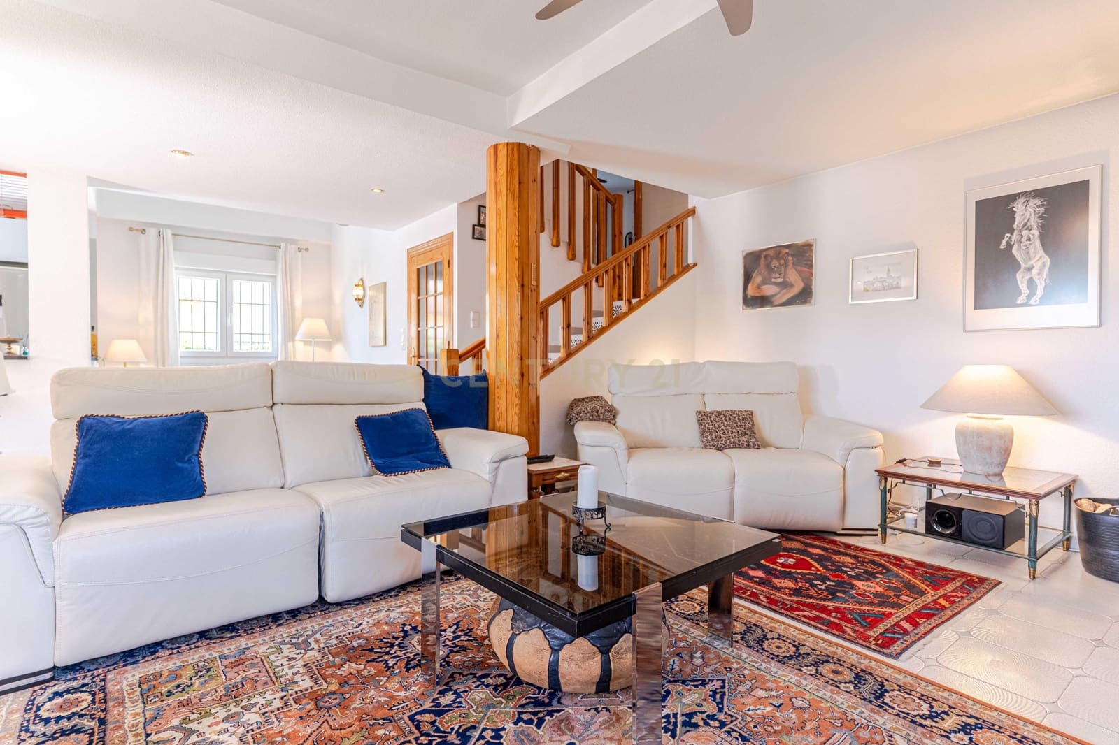 4 bedroom Semi-detached Villa for sale in Padul - € 369,000 (Ref: 9622753)