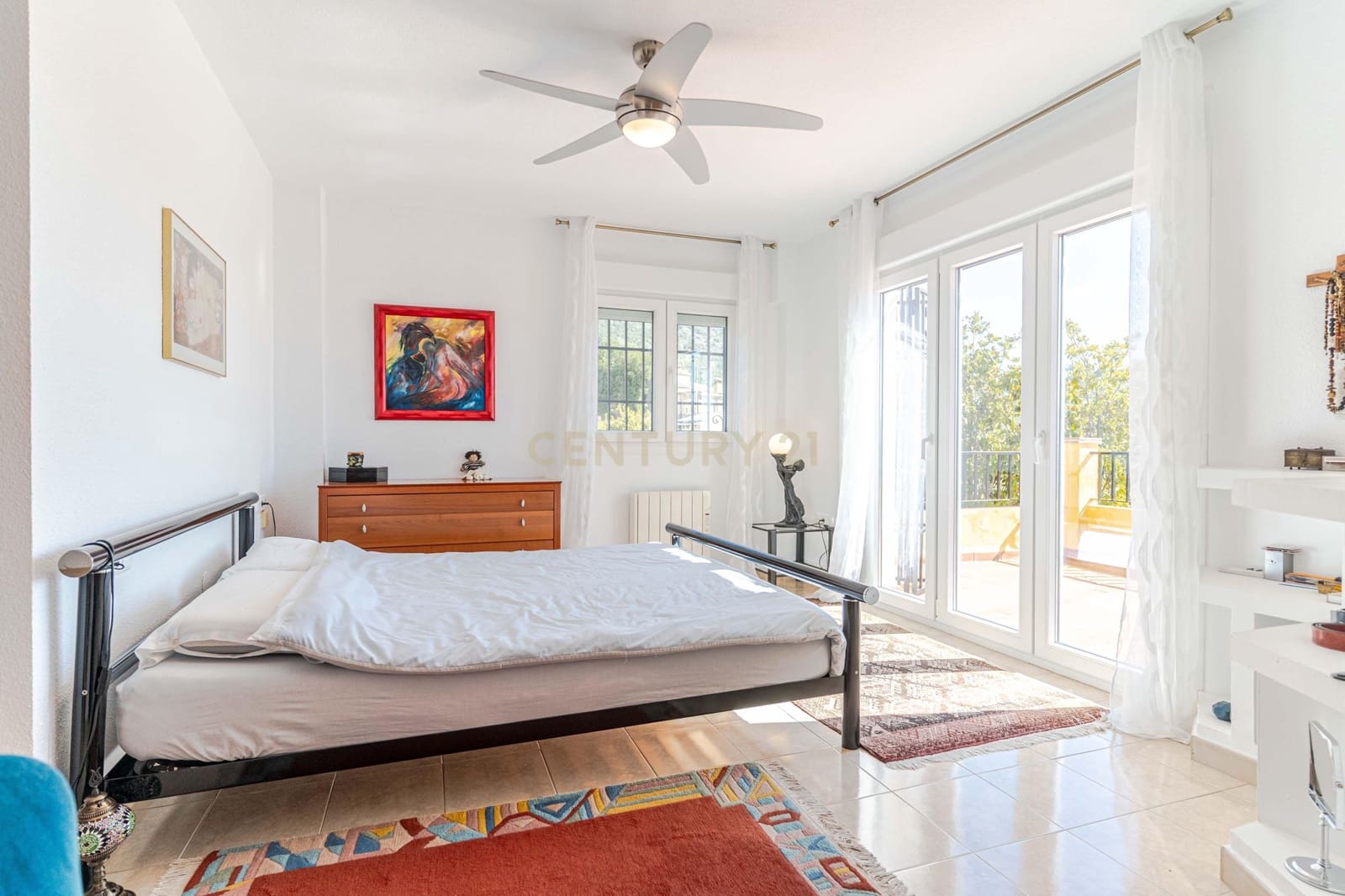 4 bedroom Semi-detached Villa for sale in Padul - € 369,000 (Ref: 9622753)