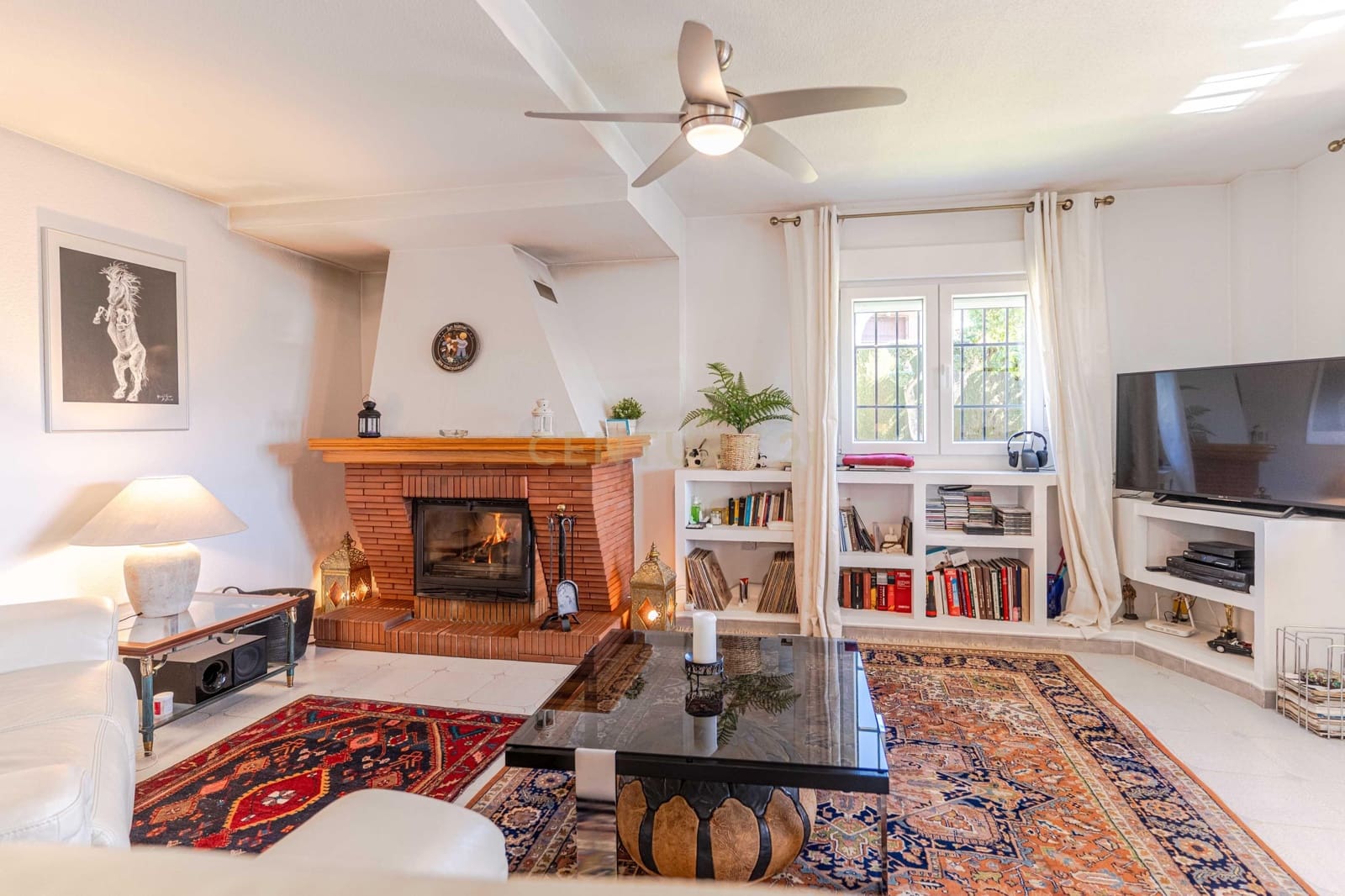 4 bedroom Semi-detached Villa for sale in Padul - € 369,000 (Ref: 9622753)