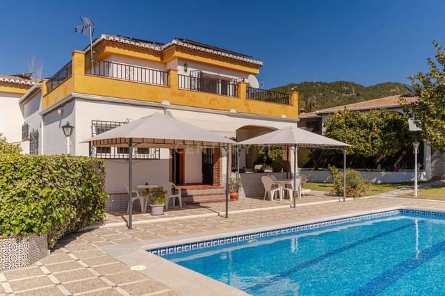 4 bedroom Semi-detached Villa for sale in Padul - € 369,000 (Ref: 9622753)