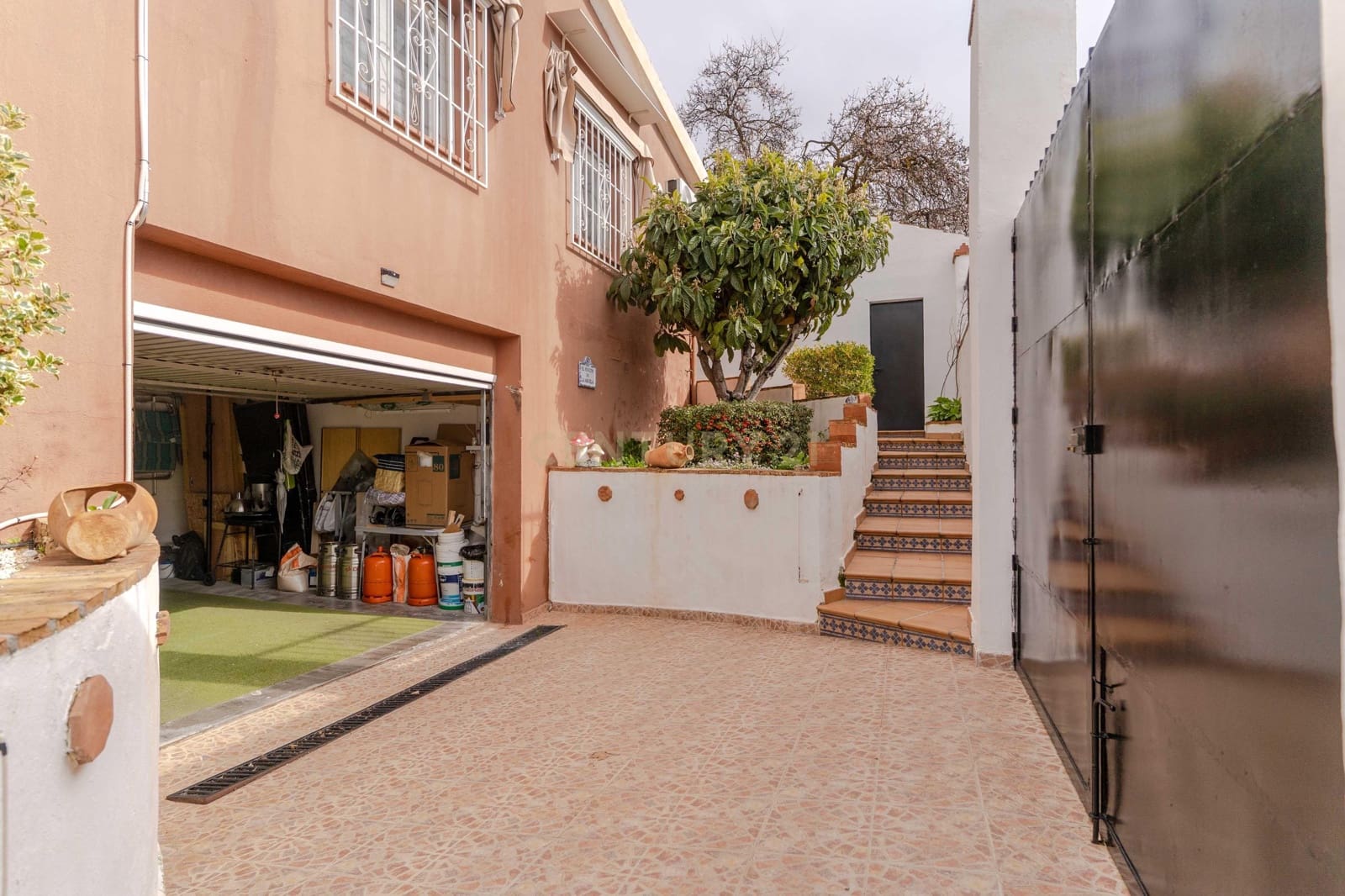 4 makuuhuone Huvila myytävänä paikassa Padul mukana uima-altaan - 389 000 € (Ref: 9624074)