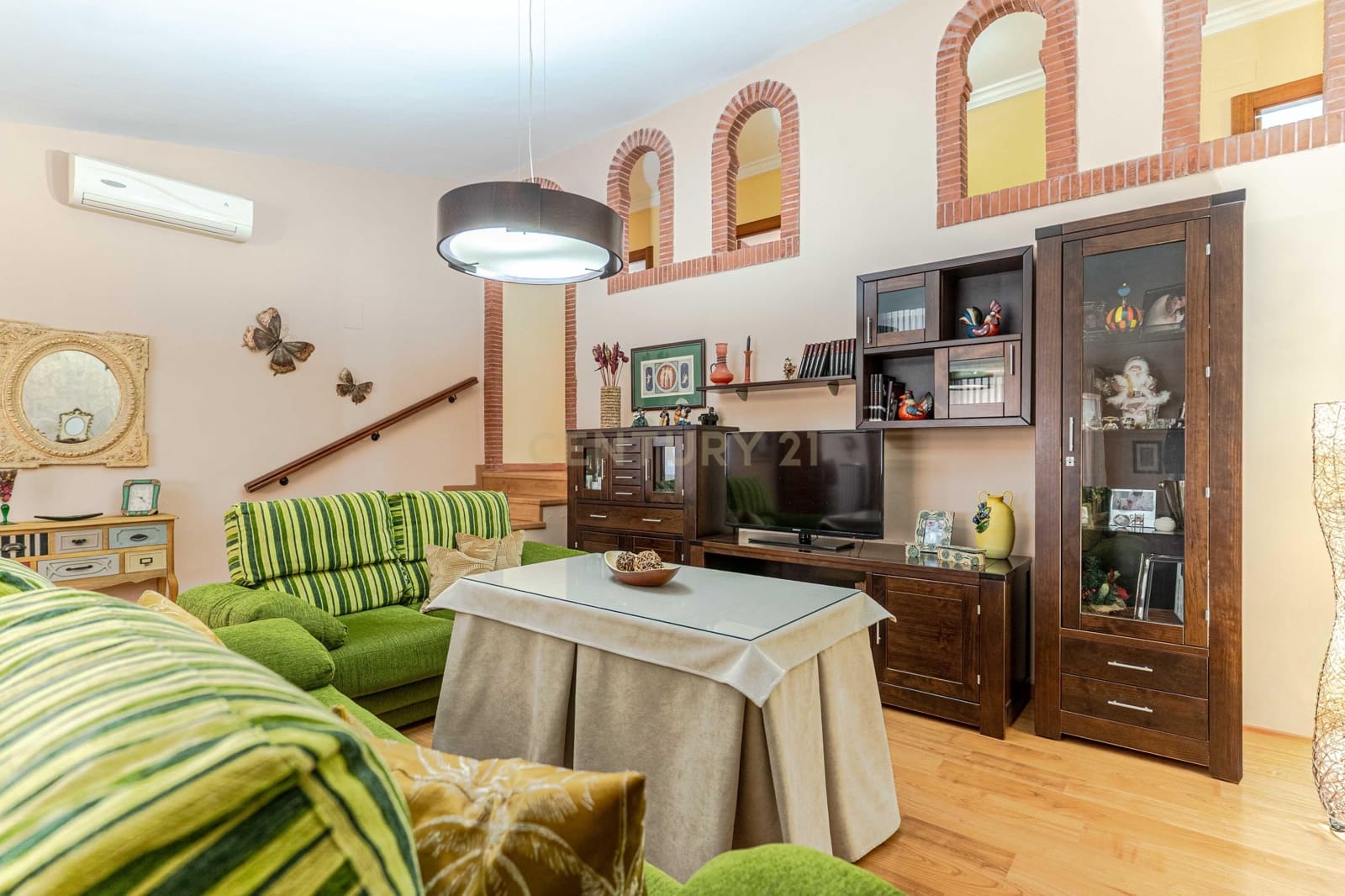 4 makuuhuone Huvila myytävänä paikassa Padul mukana uima-altaan - 389 000 € (Ref: 9624074)