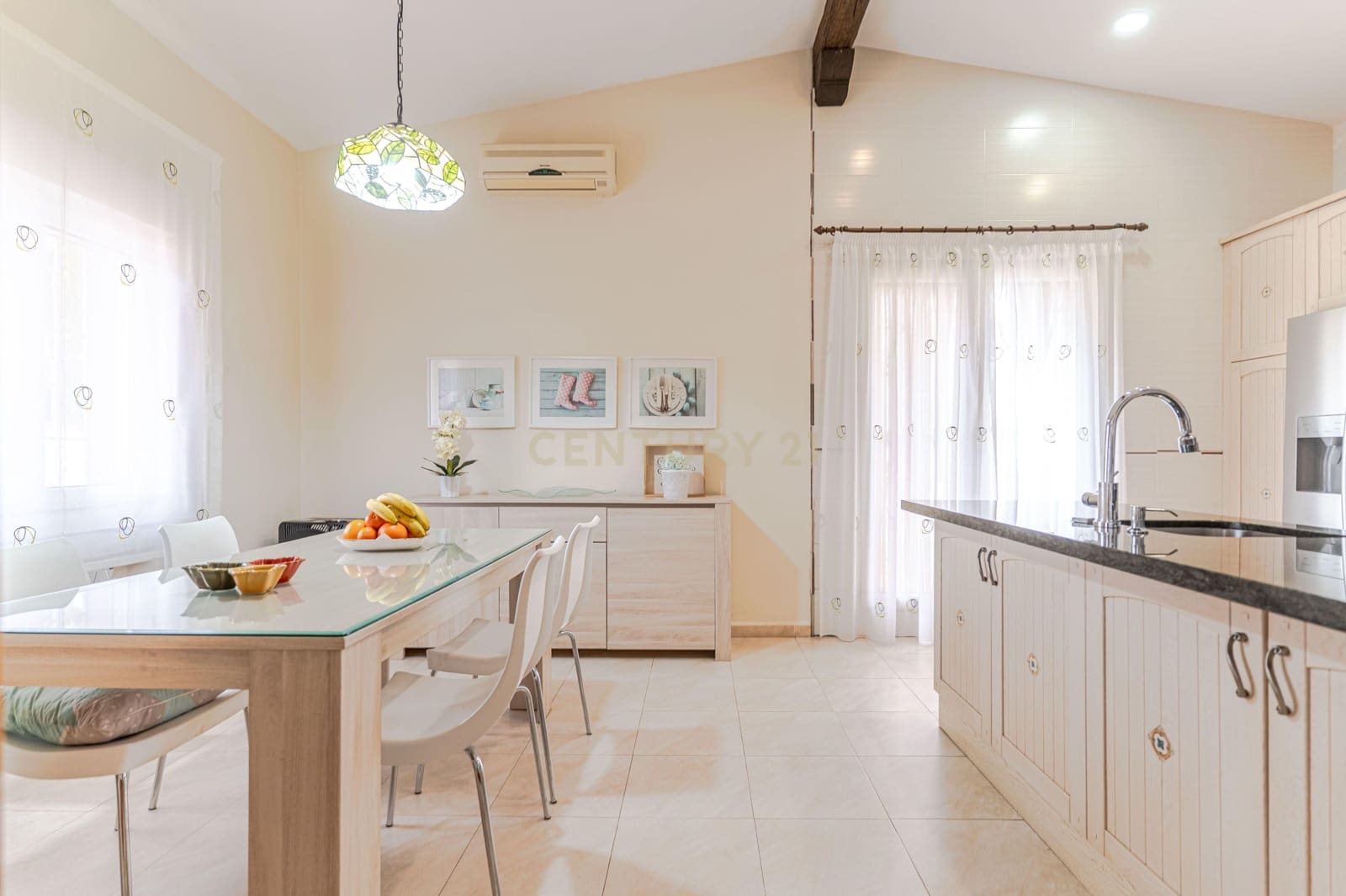 4 makuuhuone Huvila myytävänä paikassa Padul mukana uima-altaan - 389 000 € (Ref: 9624074)