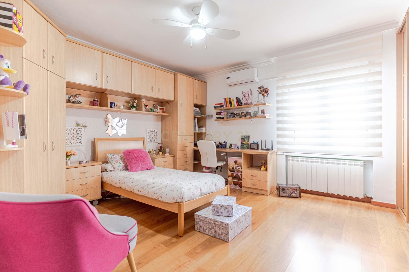 4 makuuhuone Huvila myytävänä paikassa Padul mukana uima-altaan - 389 000 € (Ref: 9624074)