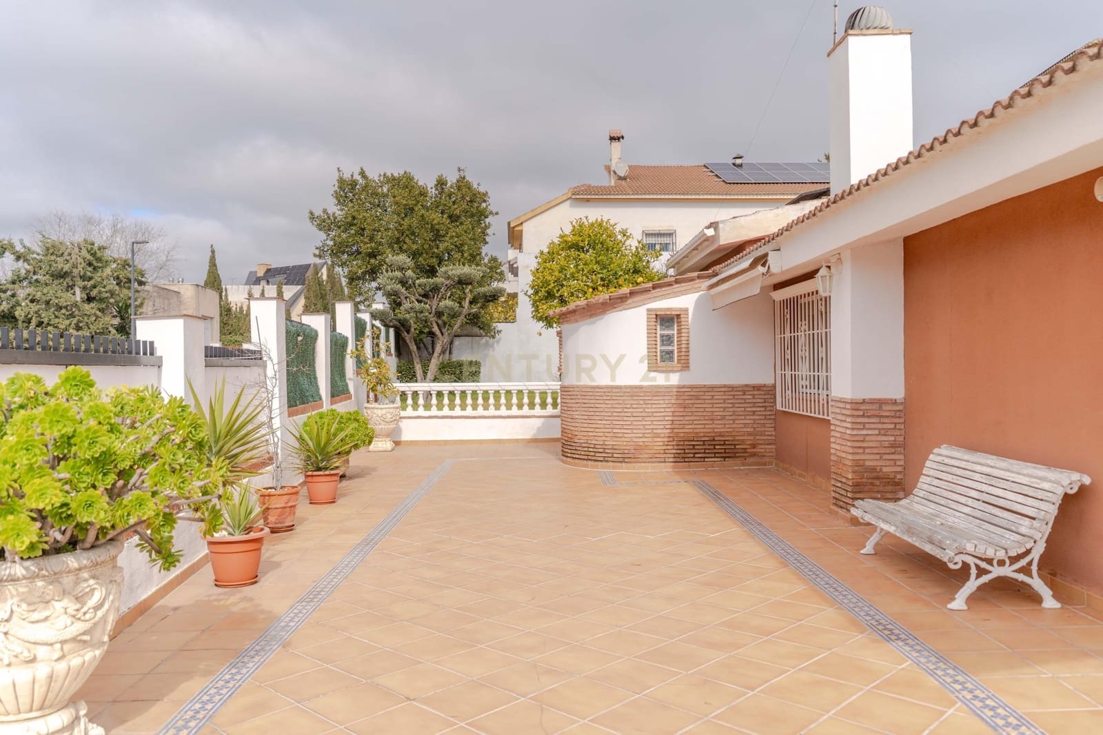 4 makuuhuone Huvila myytävänä paikassa Padul mukana uima-altaan - 389 000 € (Ref: 9624074)