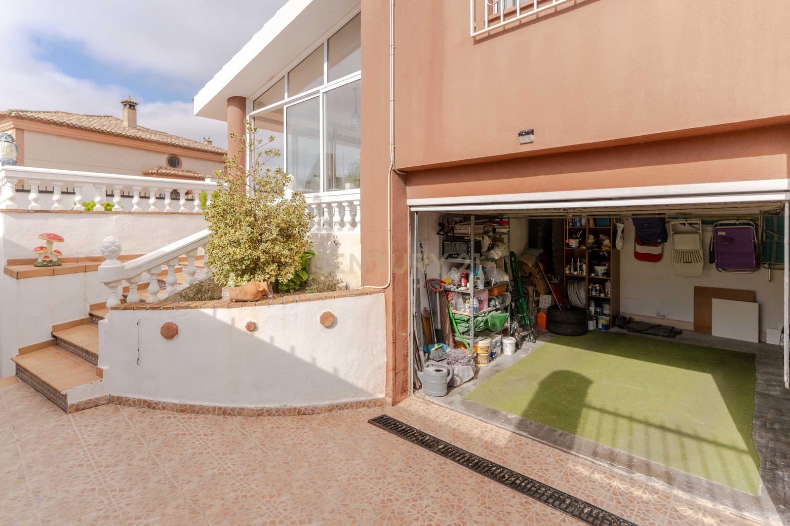 4 makuuhuone Huvila myytävänä paikassa Padul mukana uima-altaan - 389 000 € (Ref: 9624074)