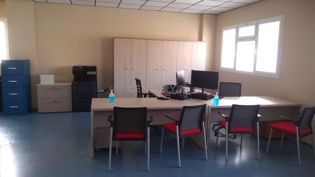 Kommersiell til salgs i Archidona - € 3 900 000 (Ref: 9626115)