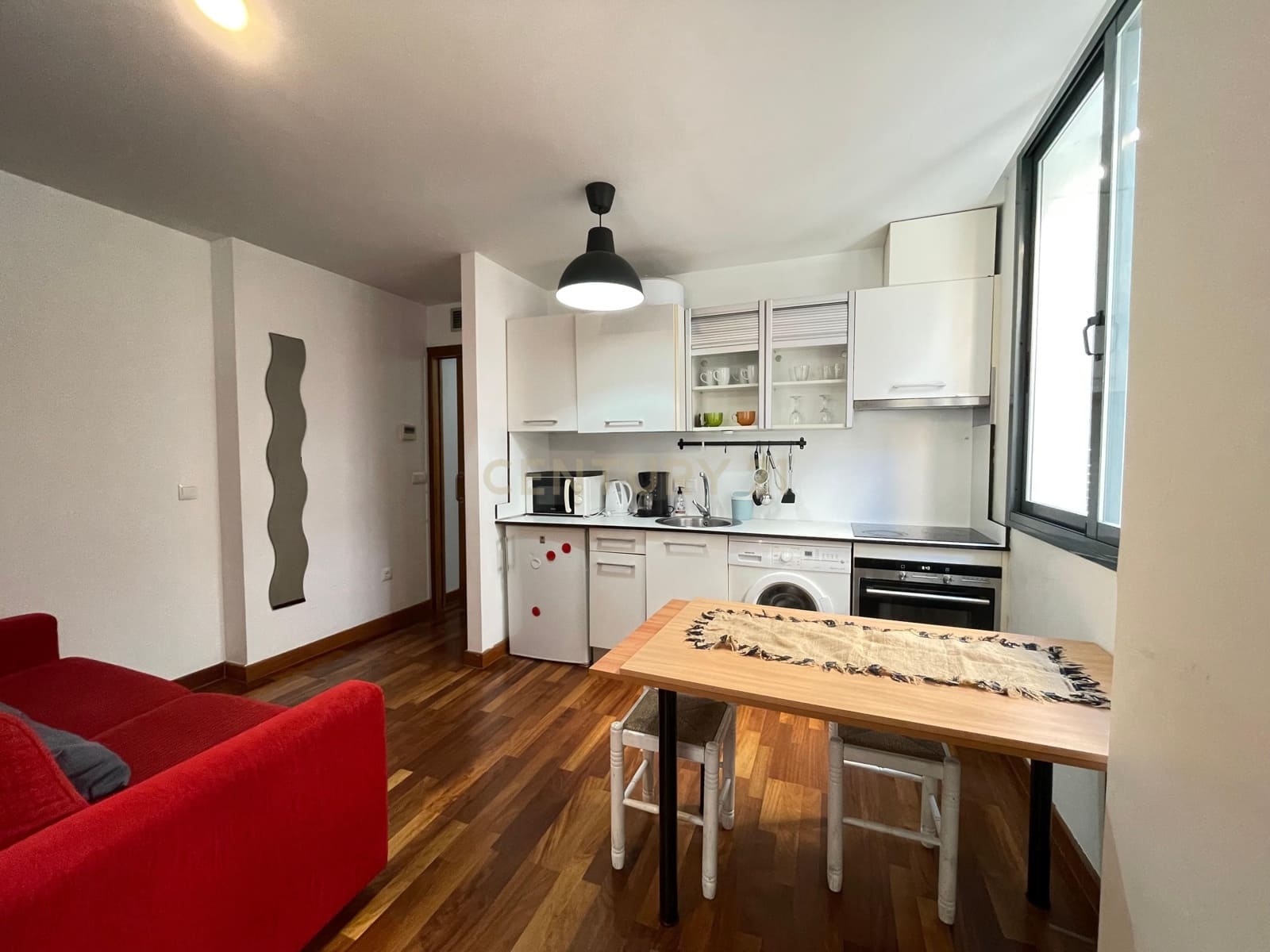 1 makuuhuone Yksiö vuokrattavana paikassa Granada kaupunki - 700 € (Ref: 9628001)