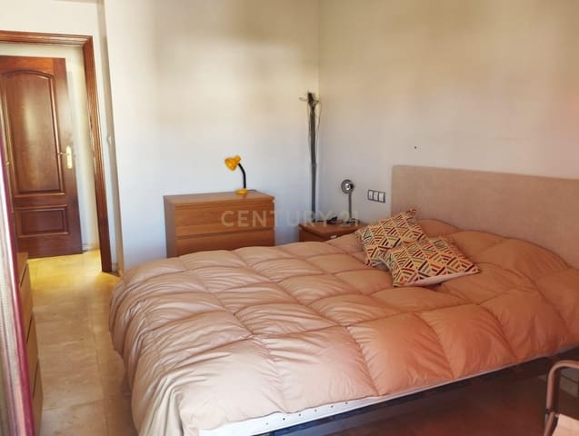 Piso de 1 habitación en Zaidin, Granada ciudad en alquiler - 720 € (Ref: 9630576)