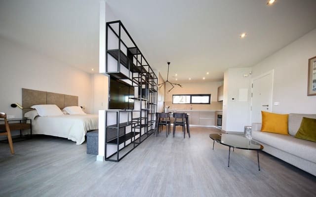 2 camera da letto Appartamento da affittare in La Zubia con garage - 850 € (Rif: 9631463)