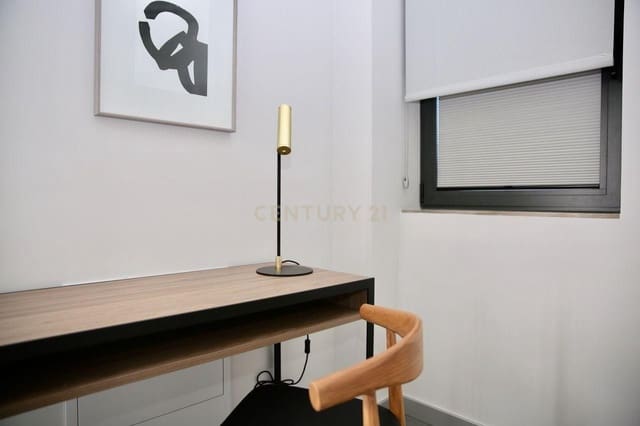 2 camera da letto Appartamento da affittare in La Zubia con garage - 850 € (Rif: 9631463)