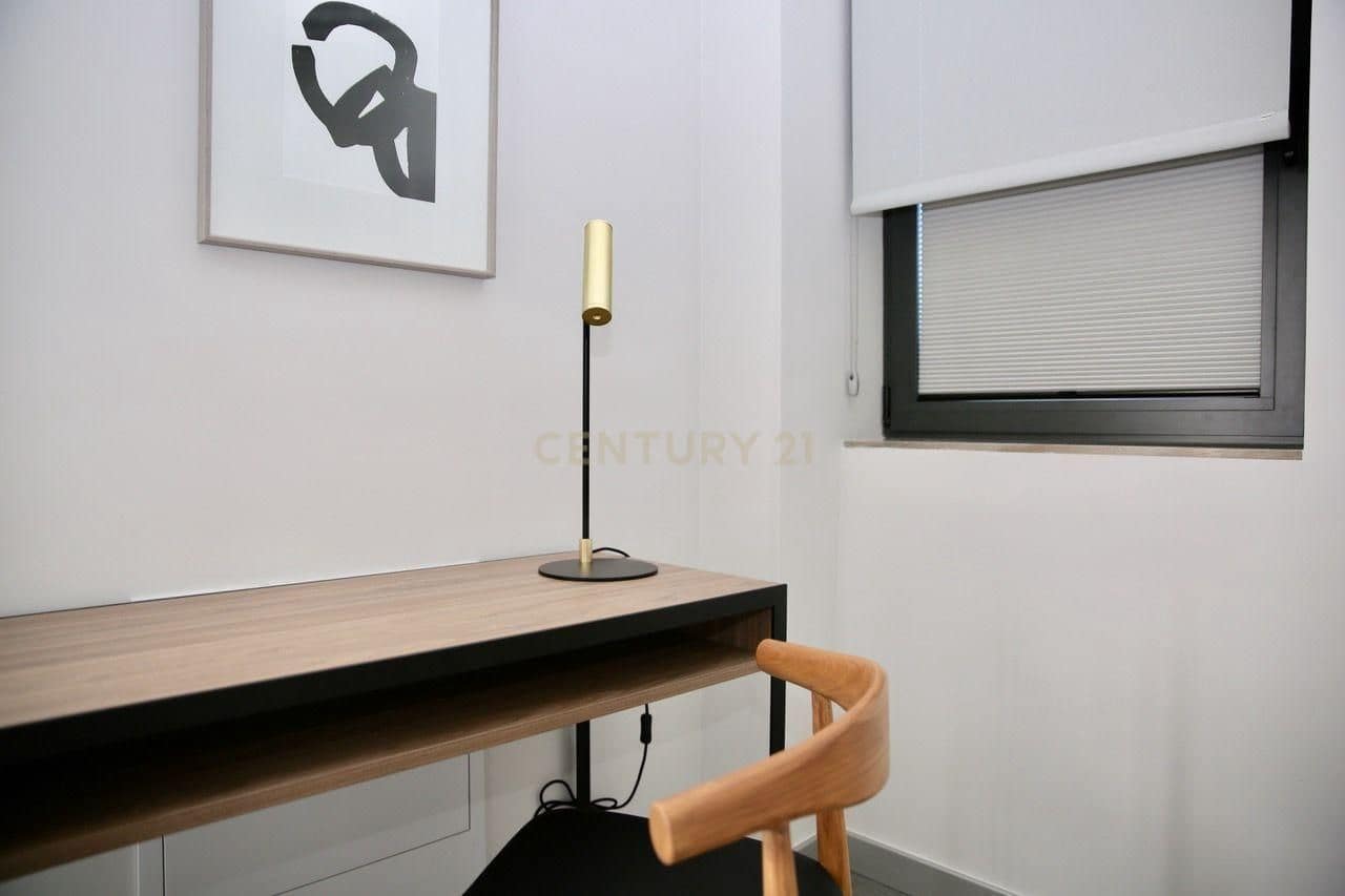 2 camera da letto Appartamento da affittare in La Zubia con garage - 850 € (Rif: 9631463)