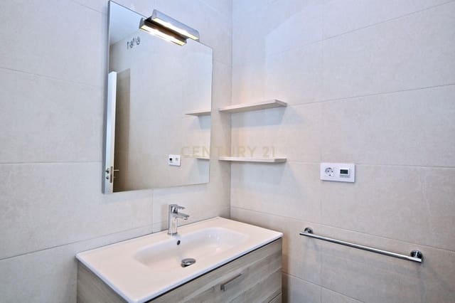 2 camera da letto Appartamento da affittare in La Zubia con garage - 850 € (Rif: 9631463)