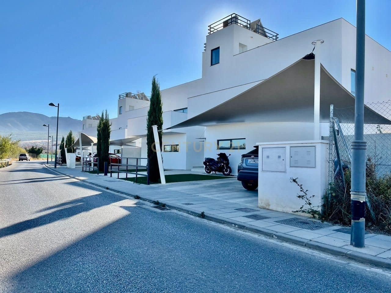 2 camera da letto Appartamento da affittare in La Zubia con garage - 850 € (Rif: 9631463)