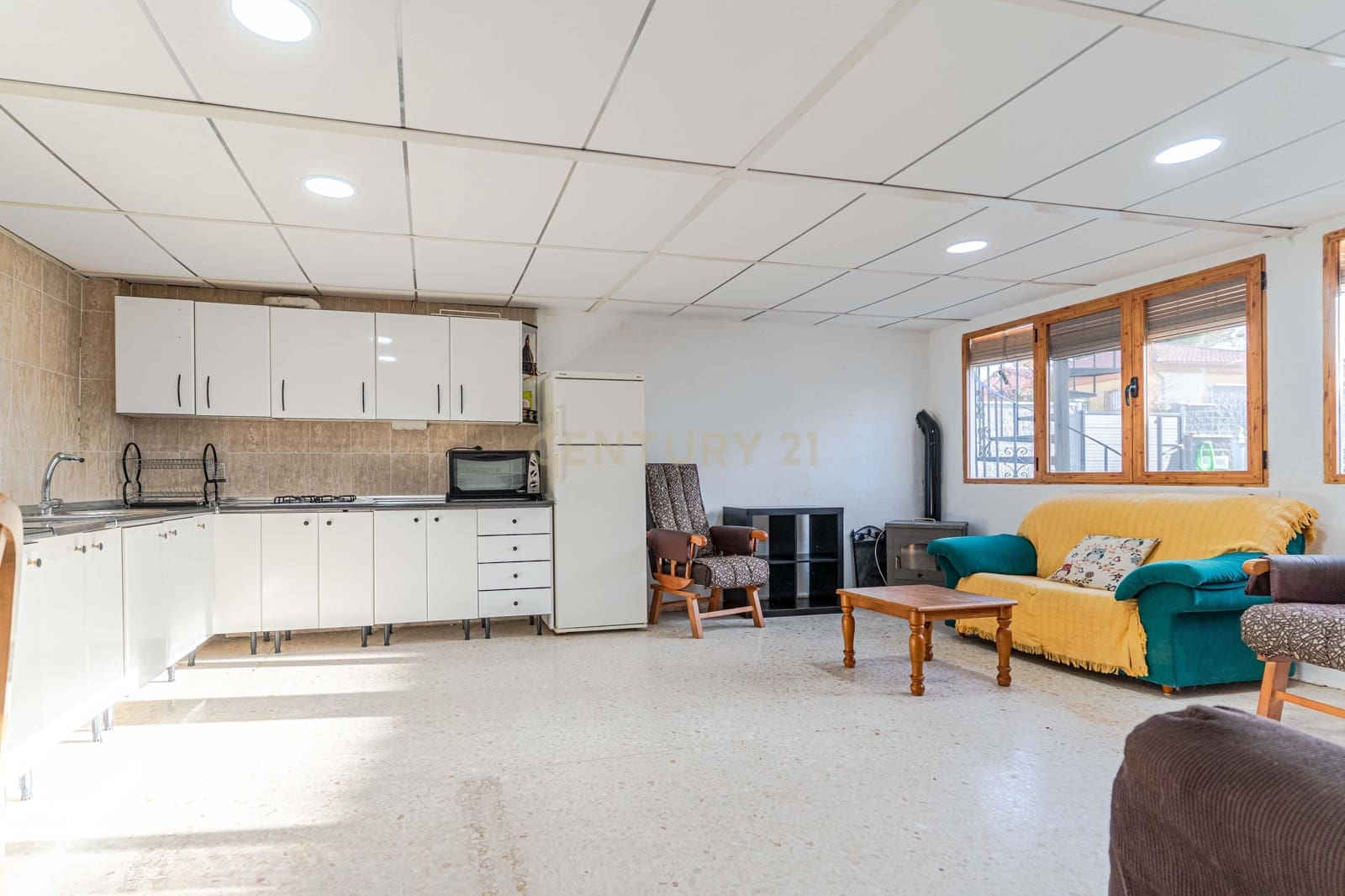 5 bedroom Villa for sale in Otura with pool - € 430,000 (Ref: 9634784)