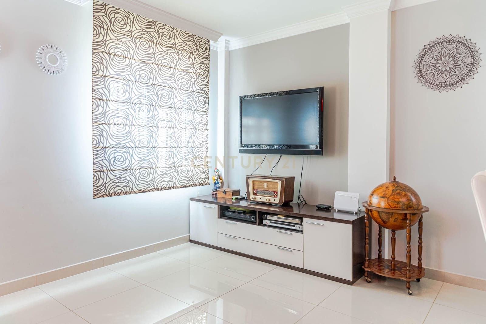 5 quarto Moradia para venda em Huetor Vega com piscina - 385 000 € (Ref: 9635134)