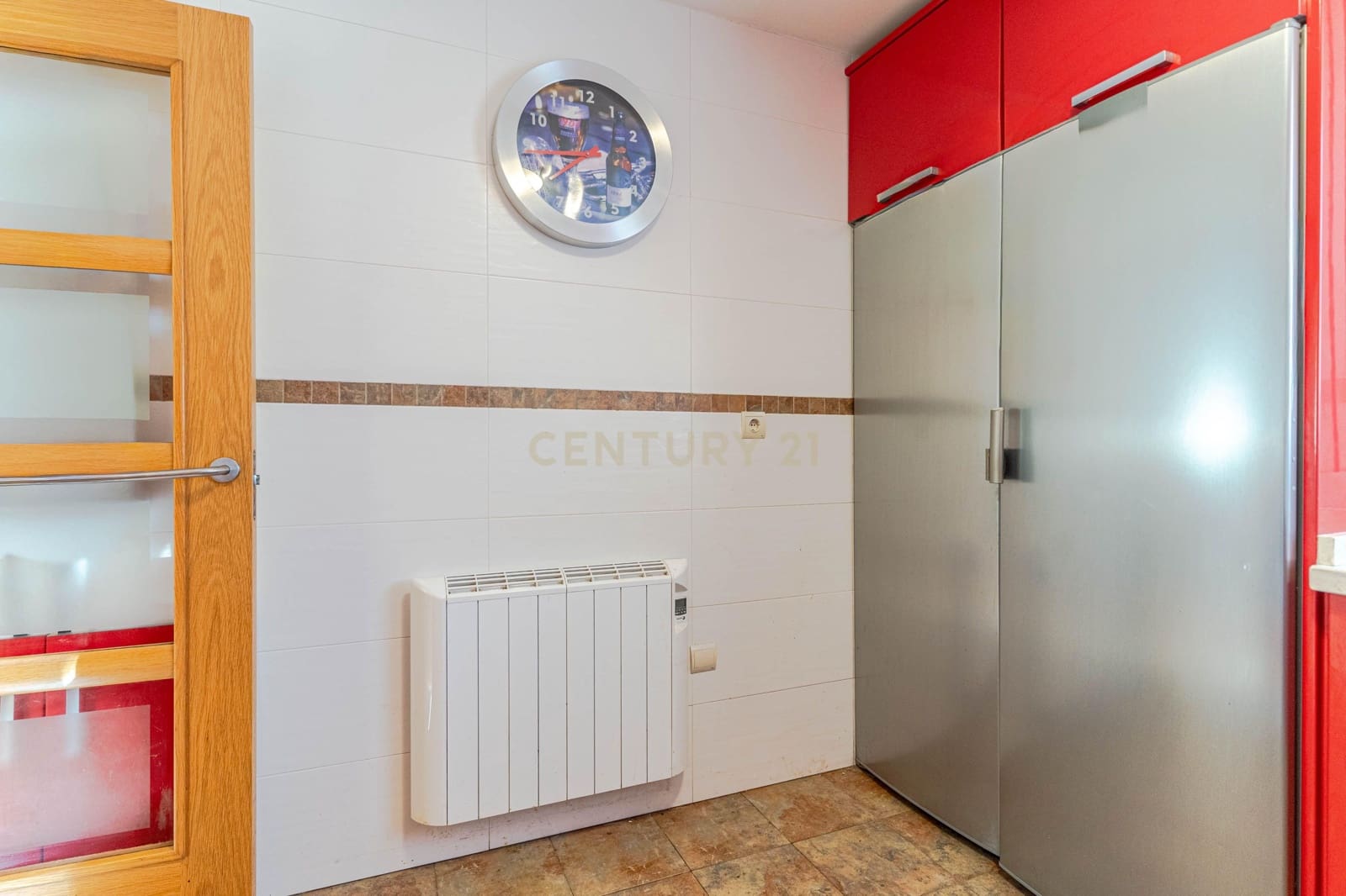 5 quarto Moradia para venda em Huetor Vega com piscina - 385 000 € (Ref: 9635134)