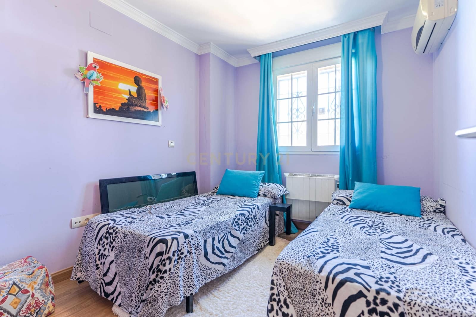 5 quarto Moradia para venda em Huetor Vega com piscina - 385 000 € (Ref: 9635134)