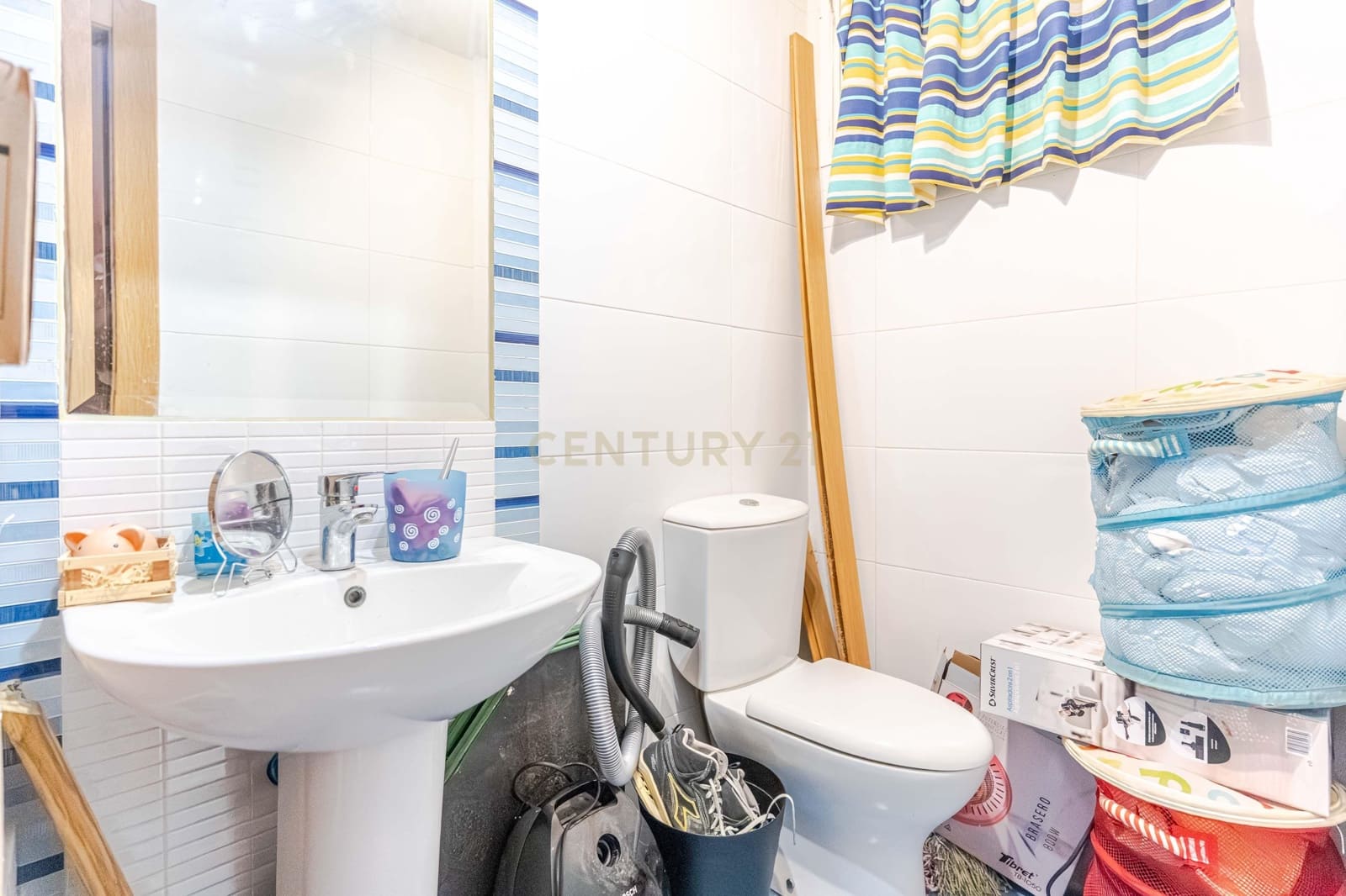 5 quarto Moradia para venda em Huetor Vega com piscina - 385 000 € (Ref: 9635134)