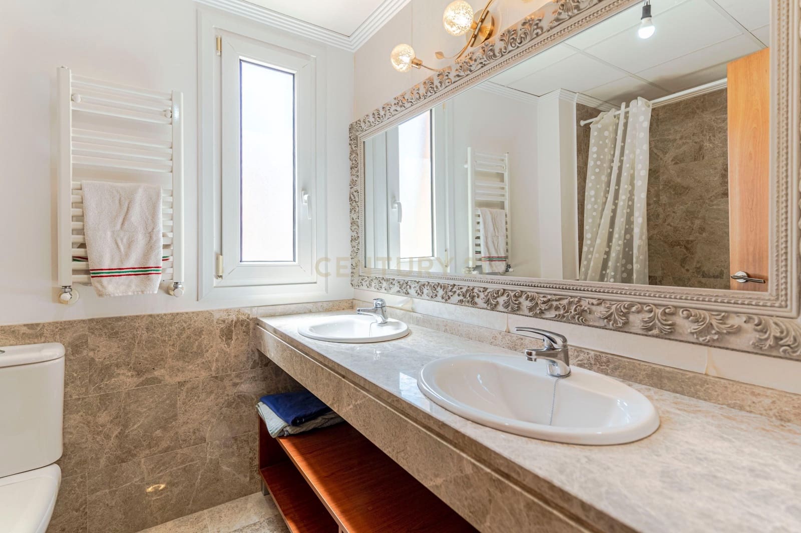 5 sovrum Villa till salu i Otura med pool garage - 379 000 € (Ref: 9635135)